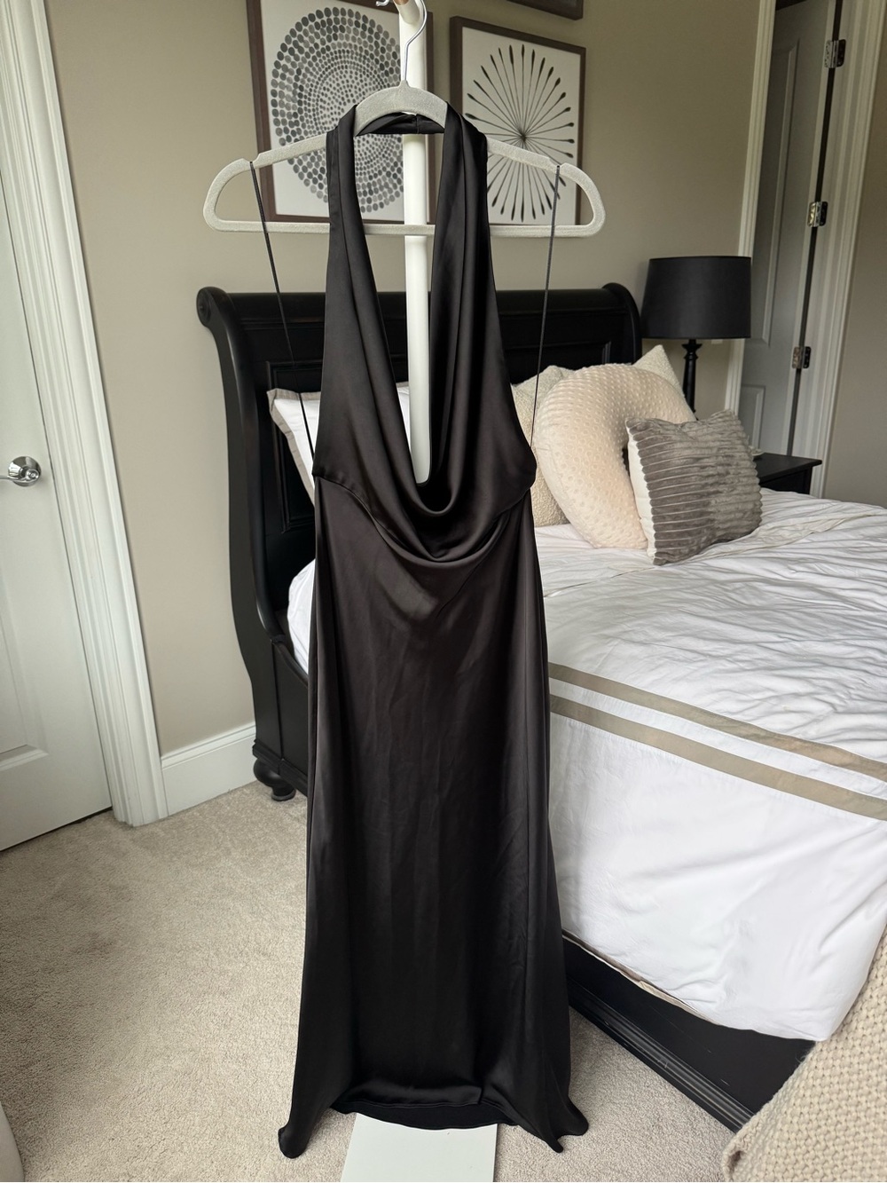 Zara Satin Effect Open Back Midi Dress in Black - Picture 2 of 6